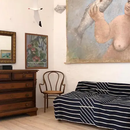 Sardinia Re - Alma Bohemien Vista Sul Porto Apartamento *