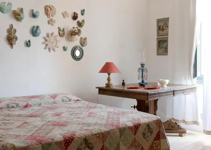 Sardinia Re - Alma Bohemien Vista Sul Porto * אלגהרו